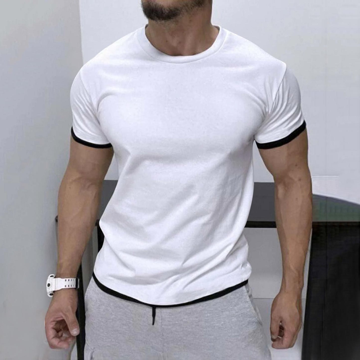 Men's Stylish Contrast Color Short-sleeve T-shirt